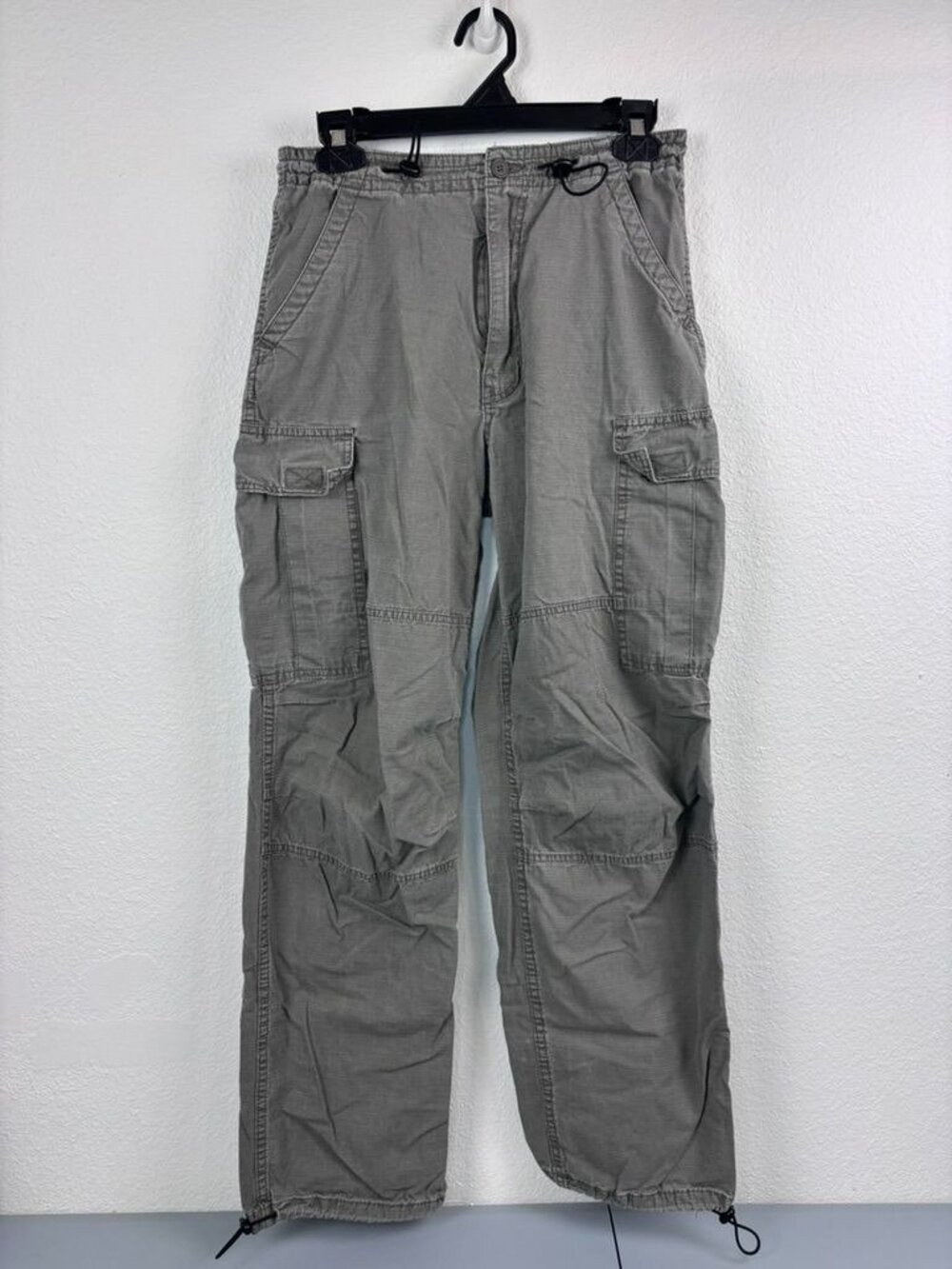 Brandy Melville grey baggy cargo utility pants adjustable waist grunge high rise